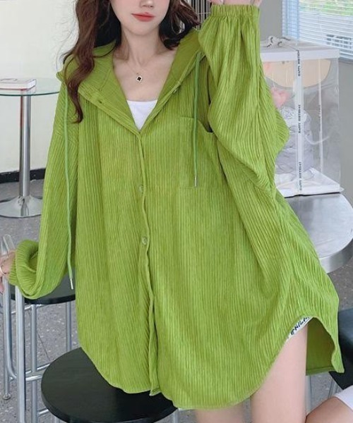 cammie(キャミー)の「フード付きビッグシルエットリブシャツトップス(シャツ/ブラウス・レディース・アイボリー/ライム・LARGE/MEDIUM)」の9枚目の写真