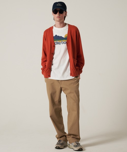 Eddie Bauer(エディーバウアー)の「ファイン ゲージ Vネックカーディガン(カーディガン/ボレロ・メンズ・グレー/ネイビー/ダークオレンジ・S/M/L/XL/XXL)」の15枚目の写真