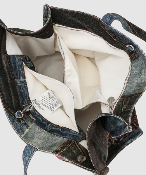 Acne Studios（アクネストゥディオズ）の「FN-UX-BAGS000205（トートバッグ・メンズ・ブラック×ブルー・ONE SIZE）」の5枚目の写真