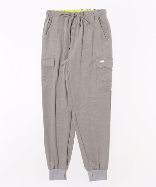 Q(キュー)の「ピーチジョガーパンツ(その他パンツ・レディース・ベビーピンク/グレー・MEDIUM)」の3枚目の写真