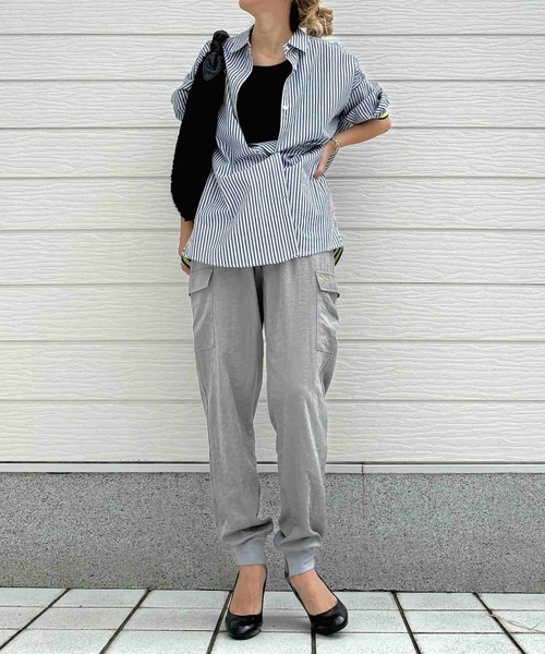 Q(キュー)の「ピーチジョガーパンツ(その他パンツ・レディース・ベビーピンク/グレー・MEDIUM)」の15枚目の写真