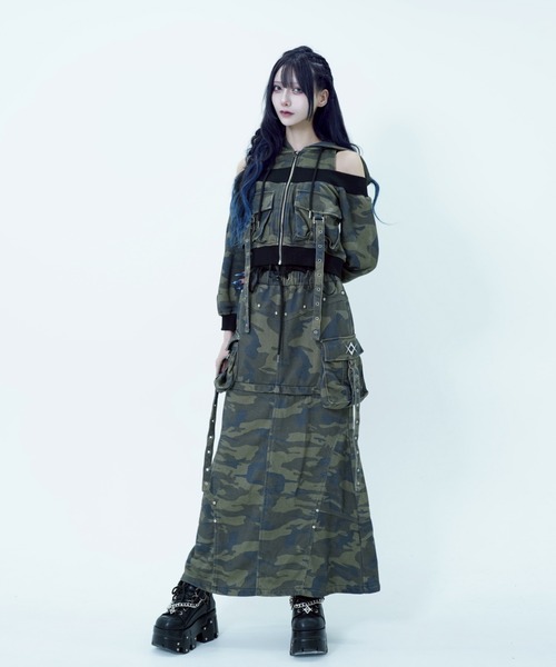 REFLEM（レフレム）の「『REFLEM/レフレム』オフショルクロップドZIPパーカー/ジップアップパーカー（パーカー・レディース・カモフラージュ/ブラック・FREE）」の15枚目の写真