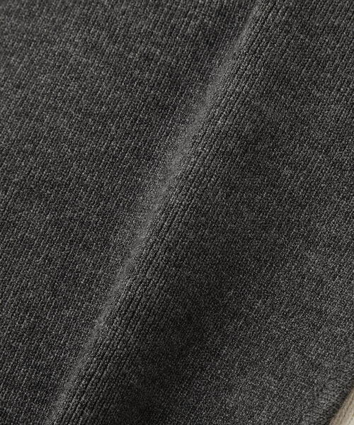 FREE'S MART（フリーズマート）の「◆キャミレイヤードクルーネックニット（ニット/セーター・レディース・グレー/ブラウン/イエロー/ネイビー・FREE）」の22枚目の写真