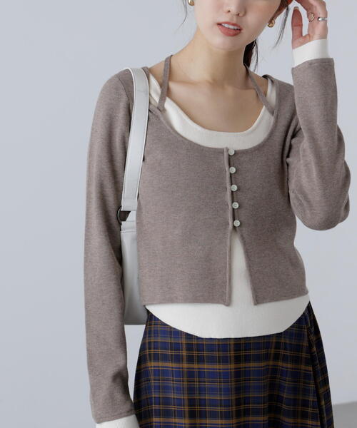 FREE'S MART（フリーズマート）の「◆キャミレイヤードクルーネックニット（ニット/セーター・レディース・グレー/ブラウン/イエロー/ネイビー・FREE）」の19枚目の写真