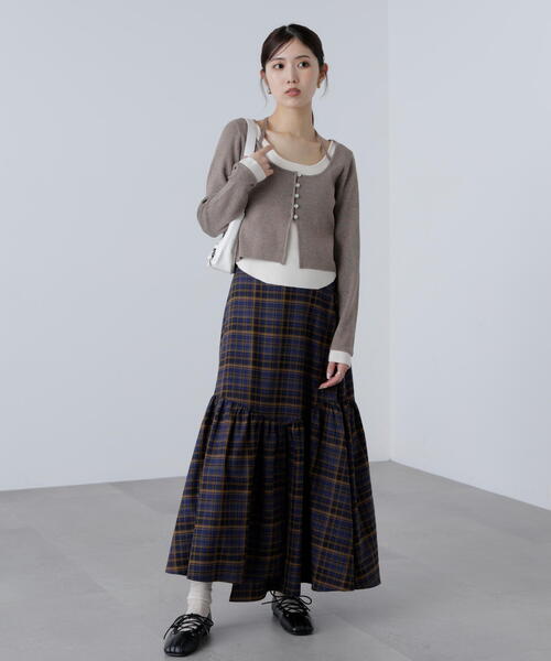 FREE'S MART（フリーズマート）の「◆キャミレイヤードクルーネックニット（ニット/セーター・レディース・グレー/ブラウン/イエロー/ネイビー・FREE）」の16枚目の写真