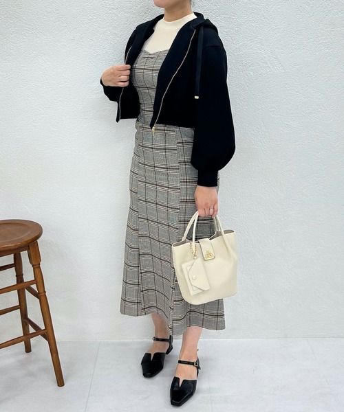 ボリュームパーカー　2025年型　ダークグレー ボリュームパーカー 2025年型 ダークグレー ボリュームパーカー グレー