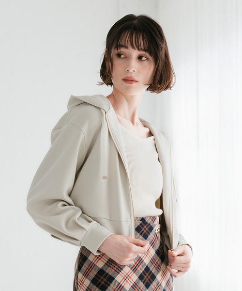 31 Sons de mode(トランテアン ソン ドゥ モード)の「2025秋冬新作 ボリュームスリーブパーカー(パーカー・レディース・ブラック/モカ/アイボリー・フリ-)」の17枚目の写真