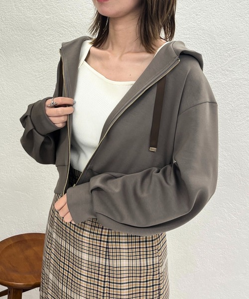 31 Sons de mode(トランテアン ソン ドゥ モード)の「2025秋冬新作 ボリュームスリーブパーカー(パーカー・レディース・ブラック/モカ/アイボリー・フリ-)」の22枚目の写真