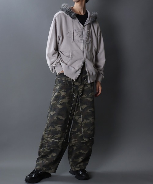 SITRY(シトリー)の「Grunge Style Sweat Fake Fur Hoodie/グランジ ヴィンテージライク オーバーサイズ ファー脱着 ショート丈 ダブルジップ 裏毛 フルジップパーカー フーディー パーカー スウェット レディース メンズ(パーカー・メンズ・ブラック/グレー・M/L)」の10枚目の写真