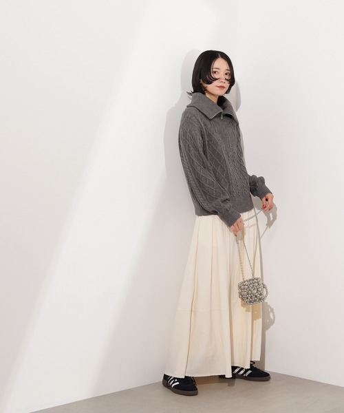 N.（N. Natural Beauty Basic）（エヌエヌナチュラルビューティーベーシック）の「ハーフジップケーブルニット（ニット/セーター・レディース・グレー/ブルー/ワインレッド・MEDIUM）」の11枚目の写真