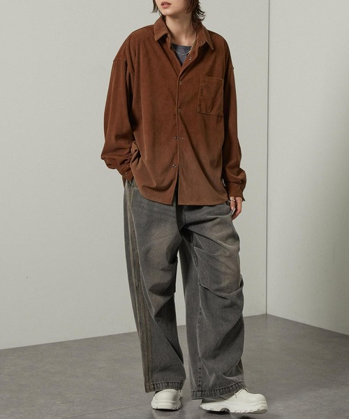Alfred Alex(アルフレッドアレックス)の「【Alfred Alex】ヴィンテージ加工ピグメント グラデーションコーデュロイオーバーサイズシャツ【セットアップ対応】(シャツ/ブラウス・メンズ・ブラック/ブラウン系/グレー・M/L)」の14枚目の写真