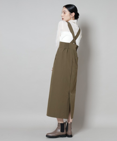NANO universe（ナノユニバース）の「サスペンダー付きIラインジャンパースカート（ジャンパースカート・レディース・ブラック/カーキ・S/M）」の14枚目の写真