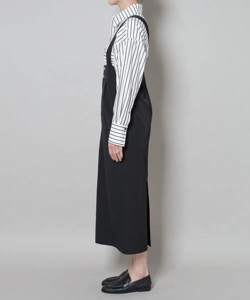 NANO universe（ナノユニバース）の「サスペンダー付きIラインジャンパースカート（ジャンパースカート・レディース・ブラック/カーキ・S/M）」の3枚目の写真