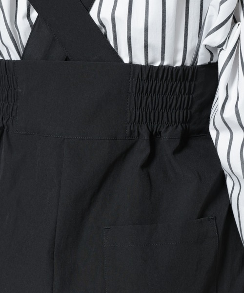 NANO universe（ナノユニバース）の「サスペンダー付きIラインジャンパースカート（ジャンパースカート・レディース・ブラック/カーキ・S/M）」の7枚目の写真