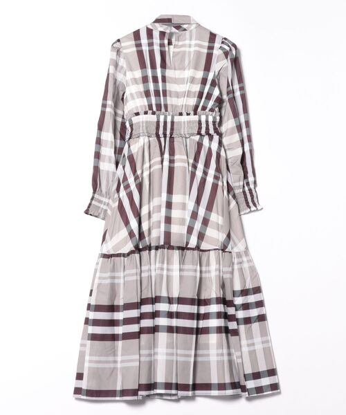 tocco closet(トッコ クローゼット)の「ビックボウタイリボン付きチェック柄シャーリングワンピース(ワンピース・レディース・グレー/ベージュ・M)」の12枚目の写真