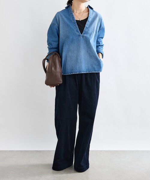 RIVE DROITE(リヴドロワ)の「【MONN.:.(モン)】スキッパーデニムシャツ(シャツ/ブラウス・レディース・ブルー/ベージュ・FREE)」の4枚目の写真