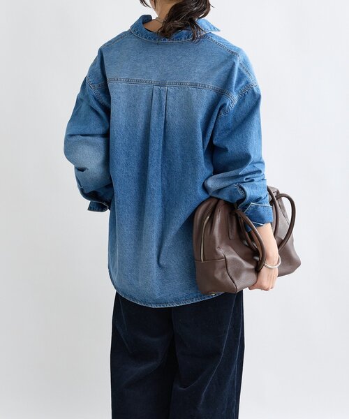 RIVE DROITE(リヴドロワ)の「【MONN.:.(モン)】スキッパーデニムシャツ(シャツ/ブラウス・レディース・ブルー/ベージュ・FREE)」の9枚目の写真