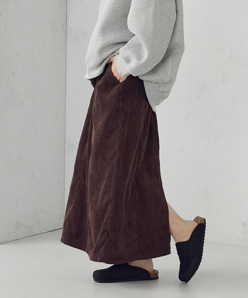 ONIGIRI（オニギリ）の「コーデュロイ Ａラインスカート / セットアップ対応（スカート・レディース・ベージュ/ブラウン・FREE）」の20枚目の写真