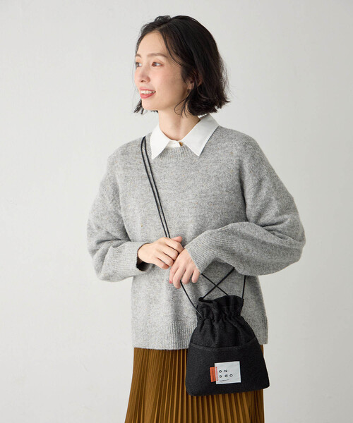 CROSSPLUS ONLINE(クロスプラスオンライン)の「【ONDOO】ラメ2way巾着バック(トートバッグ・レディース・ブラウン/グレー/シルバー/ブラック・フリー)」の6枚目の写真