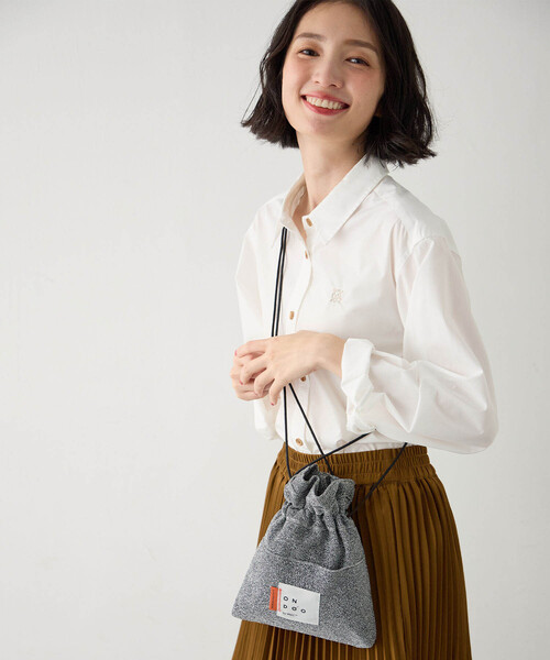 CROSSPLUS ONLINE(クロスプラスオンライン)の「【ONDOO】ラメ2way巾着バック(トートバッグ・レディース・ブラウン/グレー/シルバー/ブラック・フリー)」の14枚目の写真