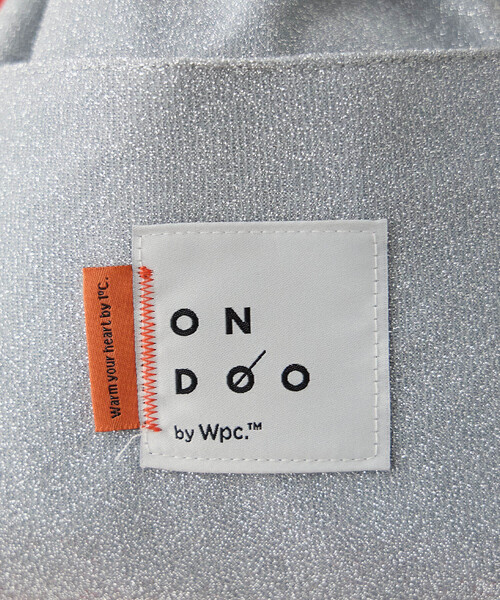 CROSSPLUS ONLINE(クロスプラスオンライン)の「【ONDOO】ラメ2way巾着バック(トートバッグ・レディース・ブラウン/グレー/シルバー/ブラック・フリー)」の18枚目の写真