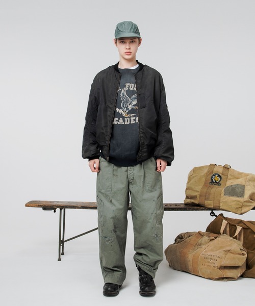 BOW WOW(バウワウ)の「US AIR FORCE EAGLE SWEATSHIRT AGED(スウェット・メンズ・ブラック・L/XL)」の2枚目の写真