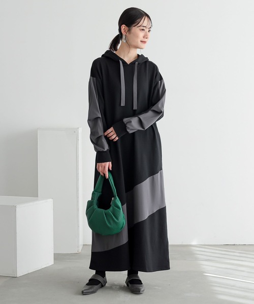 n'OrLABEL(ノアールレーベル)の「異素材切替フード付きワンピース(ワンピース・レディース・ブラック/チャコール・1/2)」の20枚目の写真