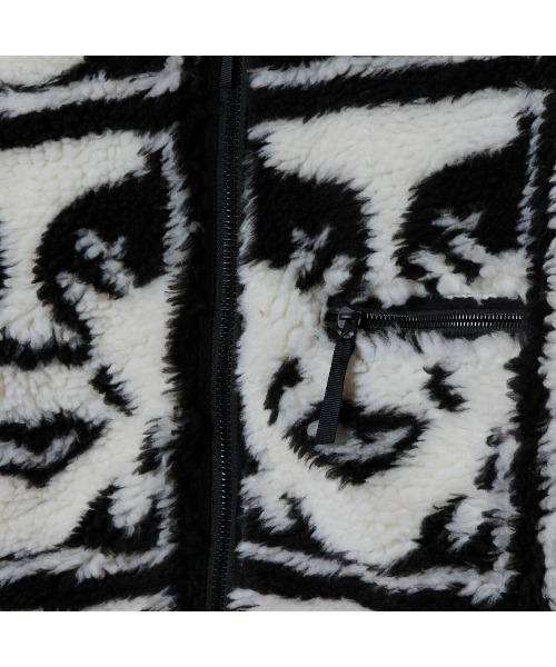 OBEY（オベイ）の「OBEY REPEATED ICON SHERPA JACKET（オベイ リピーテッド アイコン シェルパ ジャケット）（ブルゾン・メンズ・ブラック系・SMALL/MEDIUM/X-LARGE/LARGE）」の4枚目の写真