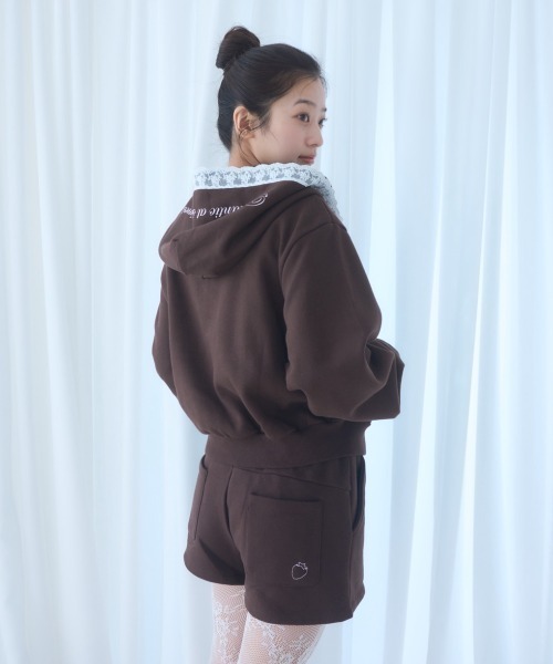 Embroidery sweat short pants/刺繍スウェットショートパンツ