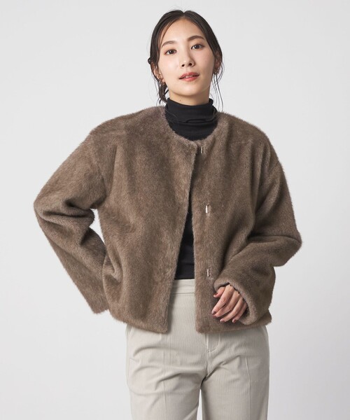 フェイクファー ノーカラーブルゾン ＜A DAY IN THE LIFE＞（ブルゾン