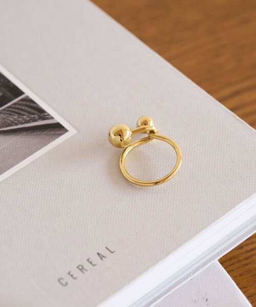 green label relaxing（グリーンレーベルリラクシング）の「【WEB限定】ボール モチーフ リング（リング・レディース・シルバー/ゴールド・FREE）」の3枚目の写真