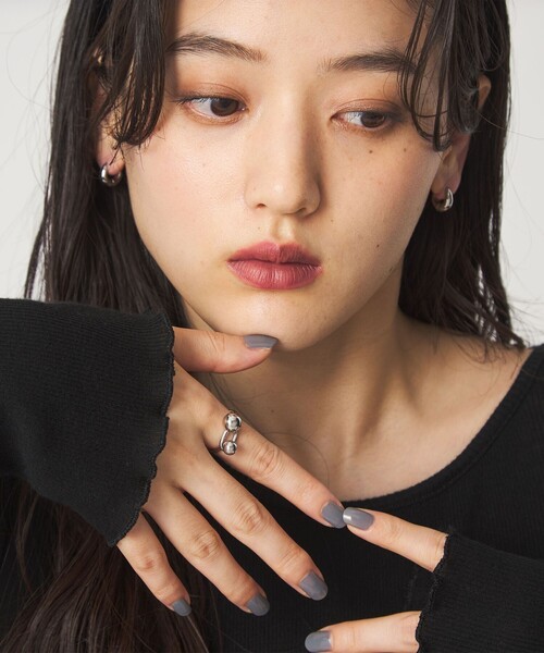 green label relaxing（グリーンレーベルリラクシング）の「【WEB限定】ボール モチーフ リング（リング・レディース・シルバー/ゴールド・FREE）」の9枚目の写真