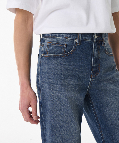 MUSINSA STANDARD（ムシンサスタンダード）の「カモンブラシ ストレートデニムパンツ [ミディアムインディゴ]（デニムパンツ・メンズ・その他・28/29/32/30/31/33/26/27/36/34/40/38）」の4枚目の写真