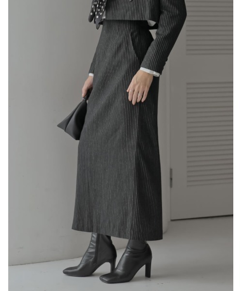 Re:EDIT（リエディ）の「[2025 WINTER COLLECTION][低身長サイズ有]微起毛ストライプタイトスカート（スカート・レディース・ブラック/チャコールグレー・SHORT/MEDIUM/LARGE）」の8枚目の写真