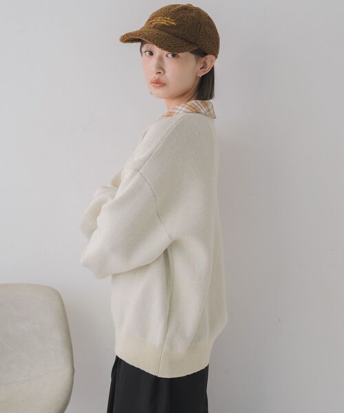 RETRO GIRL（レトロガール）の「シャツ襟付ロゴニット（ニット/セーター・レディース・グリーン/ブルー/ナチュラル・FREE）」の19枚目の写真