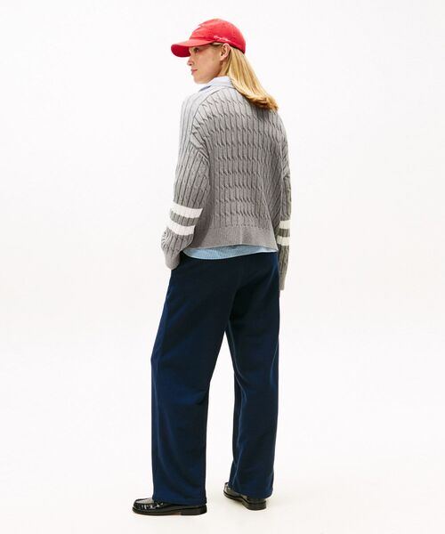 TOMMY HILFIGER(トミーヒルフィガー)の「テクスチャードグラフィッククルーネックセーター(ニット/セーター・レディース・イエロー/グレー/マルチ・X-SMALL/XX-SMALL)」の10枚目の写真