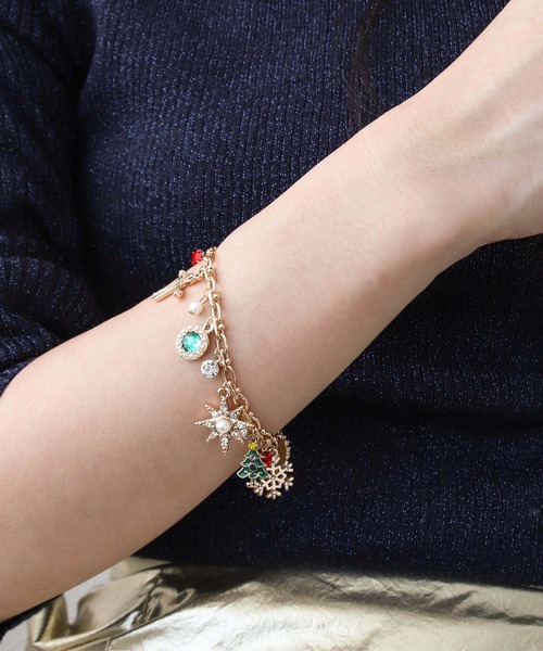 Three Four Time（ｽﾘｰﾌｫｰﾀｲﾑ）の「【X"mas】Christmasチャームブレスレット（ブレスレット・レディース・マルチ・FREE）」の5枚目の写真