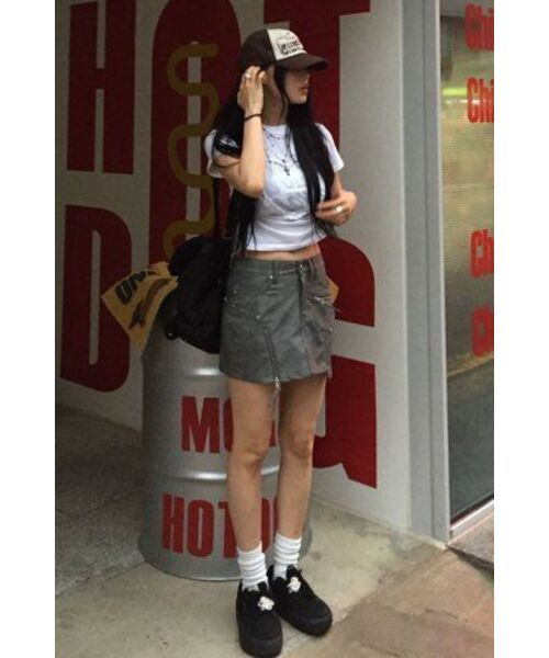 NOT4NERD(ノットフォーナード)の「W Vintage Leather Zipper Mini Skirt - Charcoal(スカート・レディース・その他・MEDIUM/SMALL)」の9枚目の写真