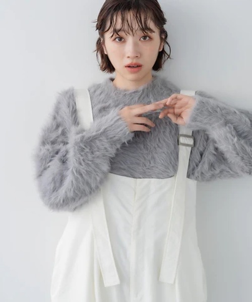 merrylatte(メリーラテ)の「シャギークルーネックニット【IROHANI】(ニット/セーター・レディース・グレー/グリーン・FREE)」の3枚目の写真