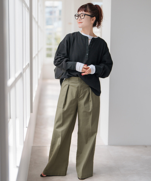 Spick & Span（スピックアンドスパン）の「《WEB限定 / 追加4》2枚SETヘンリーネックプルオーバー（Tシャツ/カットソー・レディース・マルチ/その他1/その他6・FREE）」の4枚目の写真