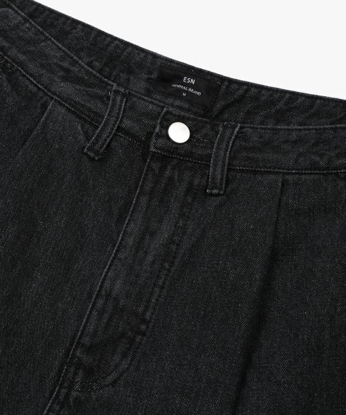 ESN(イーエスエヌ)の「エッセンシャルワンタックデニムショーツブラック(その他パンツ・メンズ・その他・LARGE/MEDIUM/X-LARGE)」の4枚目の写真