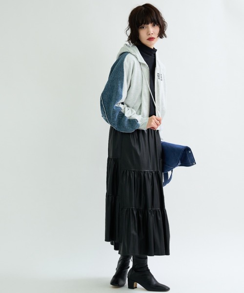 A.D.C.L.（エーディーシーエル）の「裏毛×デニム切替 ジップパーカー（パーカー・レディース・ブルー/ブラック・M/L）」の22枚目の写真