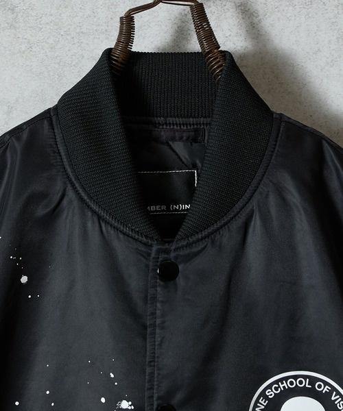 NUMBER (N)INE（ナンバーナイン）の「HAND PAINTED NYLON PRINTED STADIUM JACKET / ハンドペイント ナイロン プリント スタジャン（スタジャン・メンズ・ブラック系5/ブラック系6/ブラック系2/ブラック系4/ブラック系3/ブラック系1・3/2）」の11枚目の写真