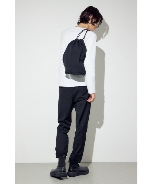 AZUL by moussy（アズールバイマウジー）の「アップリケナップサック（バックパック/リュック・メンズ・ブラック/ベージュ系その他・FREE）」の4枚目の写真