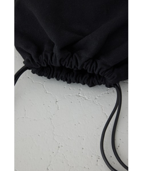 AZUL by moussy（アズールバイマウジー）の「アップリケナップサック（バックパック/リュック・メンズ・ブラック/ベージュ系その他・FREE）」の8枚目の写真