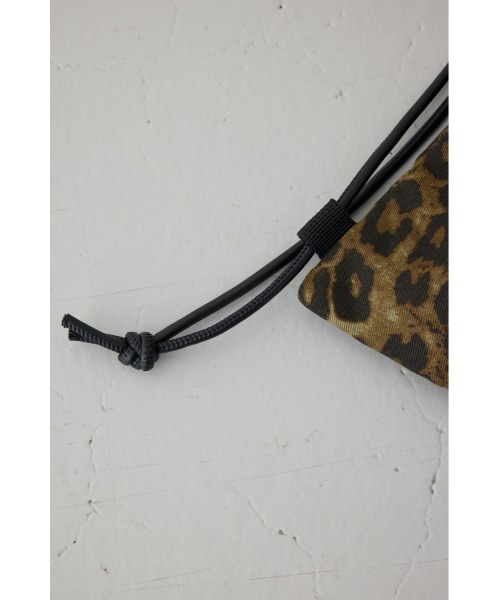 AZUL by moussy（アズールバイマウジー）の「アップリケナップサック（バックパック/リュック・メンズ・ブラック/ベージュ系その他・FREE）」の17枚目の写真