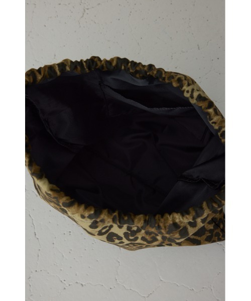 AZUL by moussy（アズールバイマウジー）の「アップリケナップサック（バックパック/リュック・メンズ・ブラック/ベージュ系その他・FREE）」の18枚目の写真