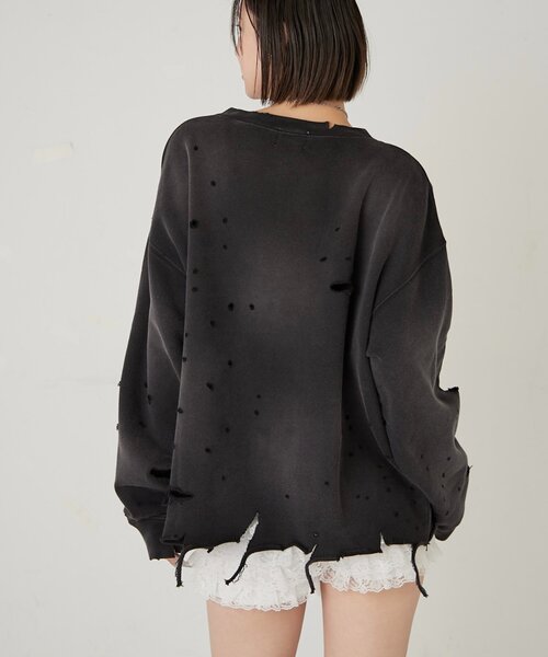 WHO'S WHO gallery（フーズフーギャラリー）の「【FromVintage】ダメージスウェット（スウェット・メンズ・ライトグレー/レッド/ブラック・FREE）」の9枚目の写真