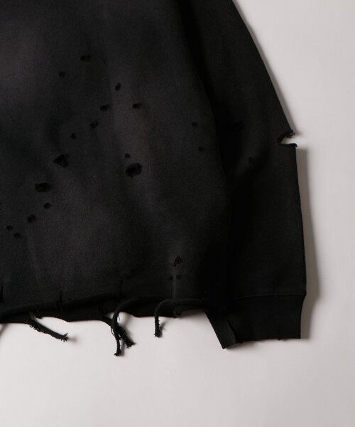 WHO'S WHO gallery（フーズフーギャラリー）の「【FromVintage】ダメージスウェット（スウェット・メンズ・ライトグレー/レッド/ブラック・FREE）」の21枚目の写真