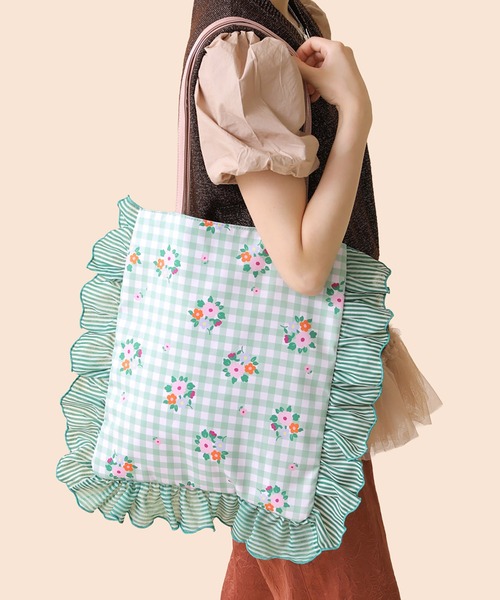 Casselini（キャセリーニ）の「Casselini(キャセリーニ)花柄プリントトート（トートバッグ・レディース・グリーン/ブラック/ブルー・FREE）」の14枚目の写真